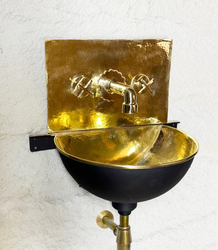 Brass Wall Mount Sink With Mixed Faucet , Black Wall Hung Basin , Brass Wall Mounted Bathroom Sink