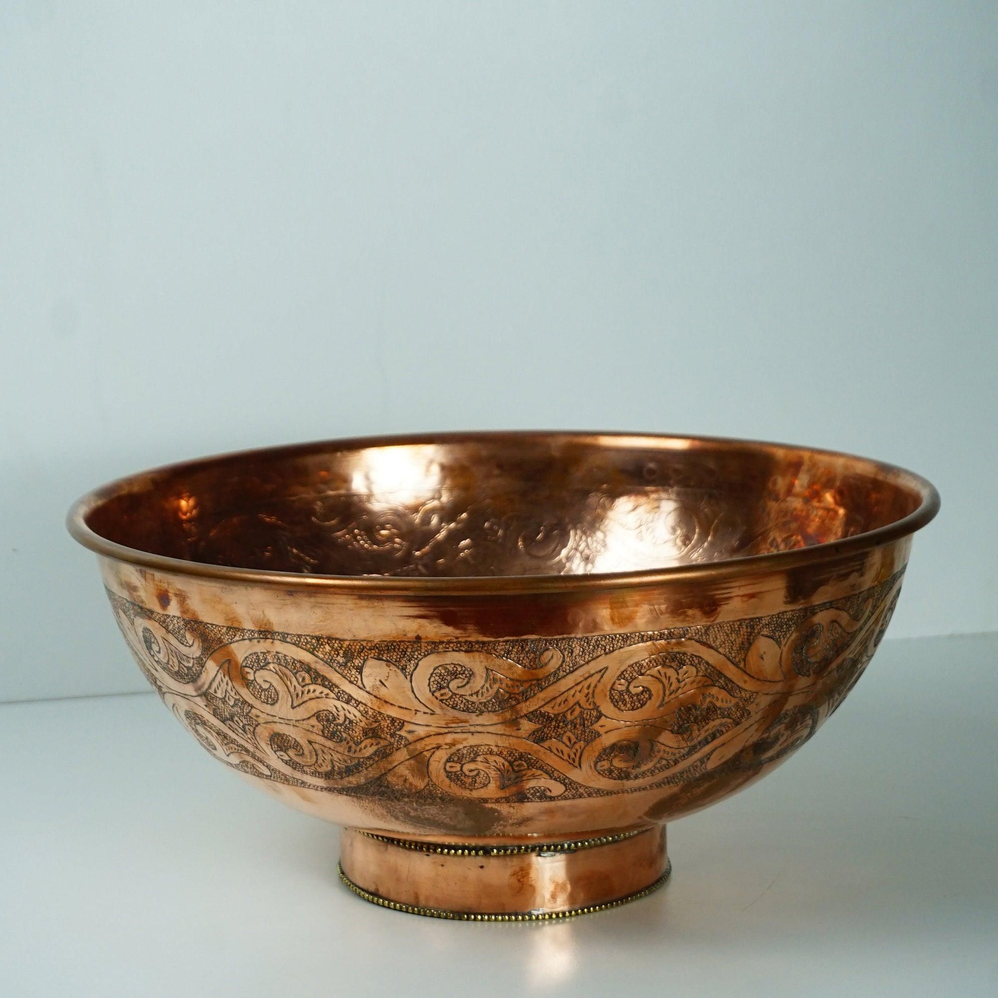 Timeless Elegance: Antique Engraved Copper Vessel Sink