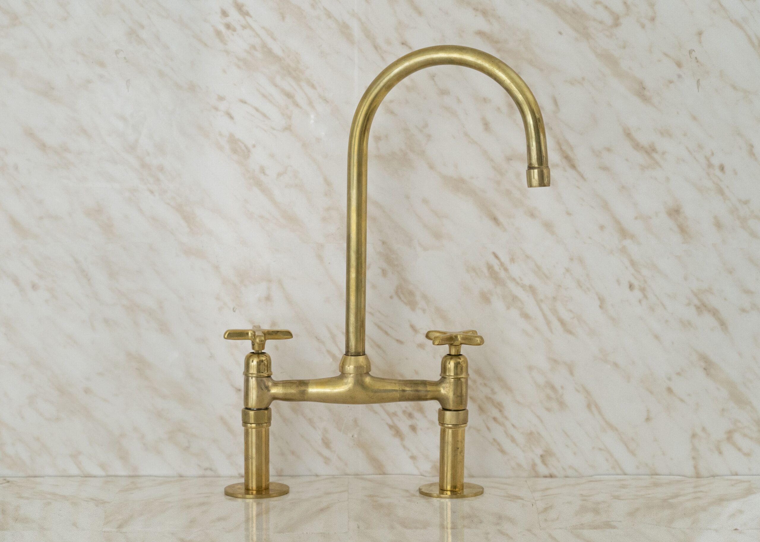 Unlacquered Brass Kitchen Faucet , Solid Brass Kitchen Sink Faucet