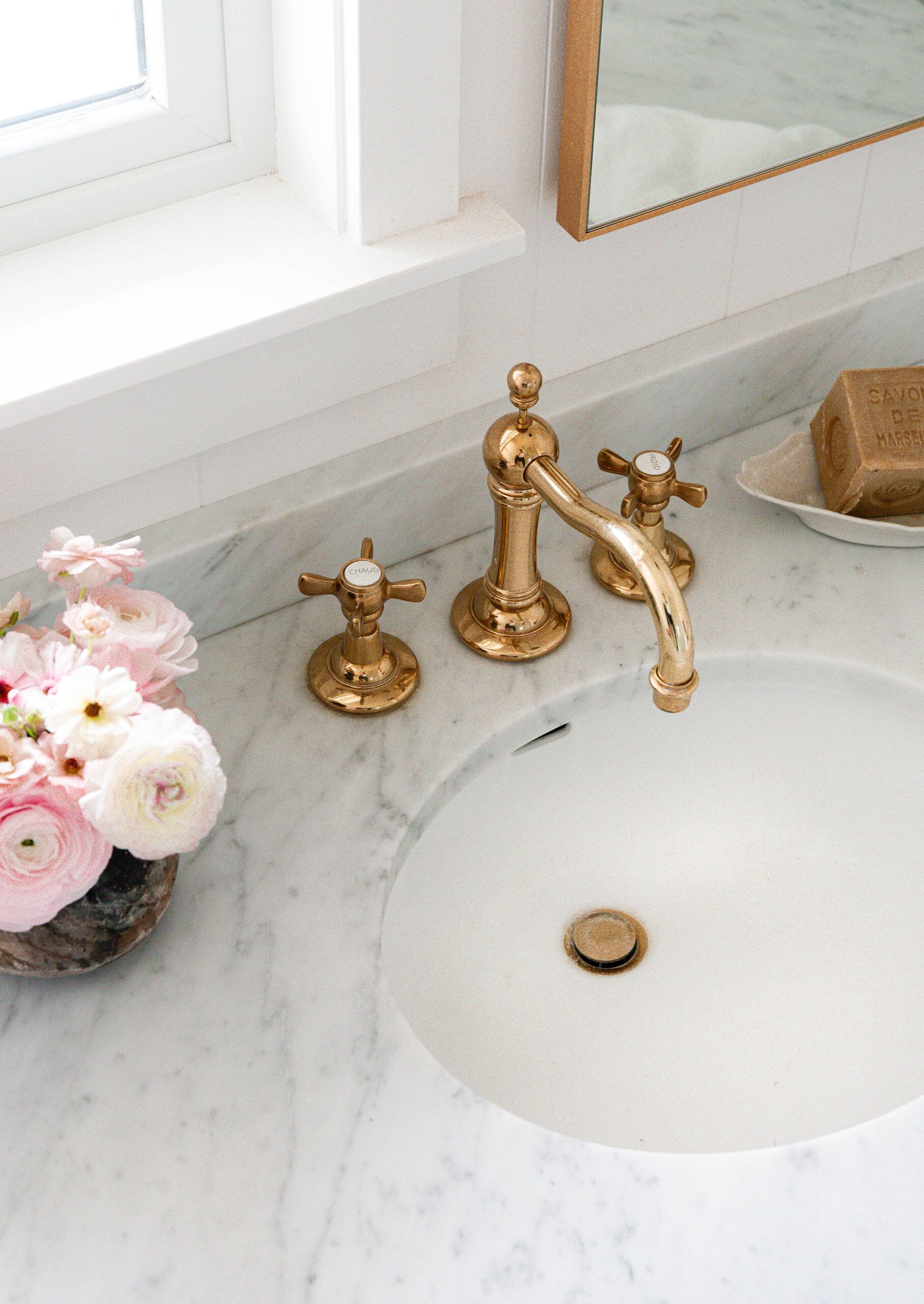 The Best Brass Faucet for your Bathroom (& Budget) - Boxwood Ave