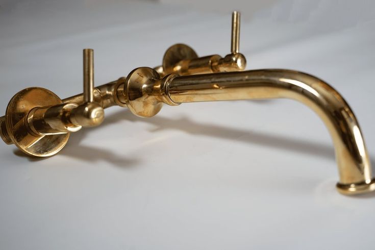 unlacquered Brass Wall Mounted Bathroom Vessel Sink Faucet With simple lever Handles